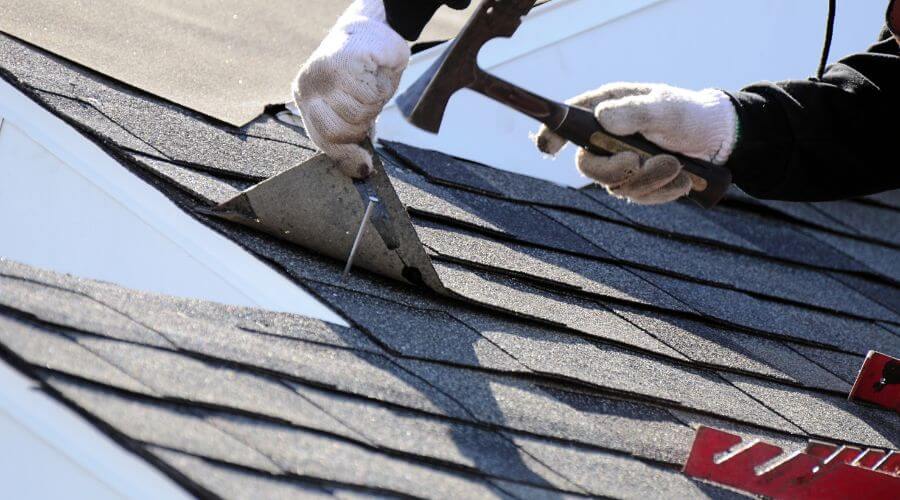 Professional gutter cleaning in Calder, ID